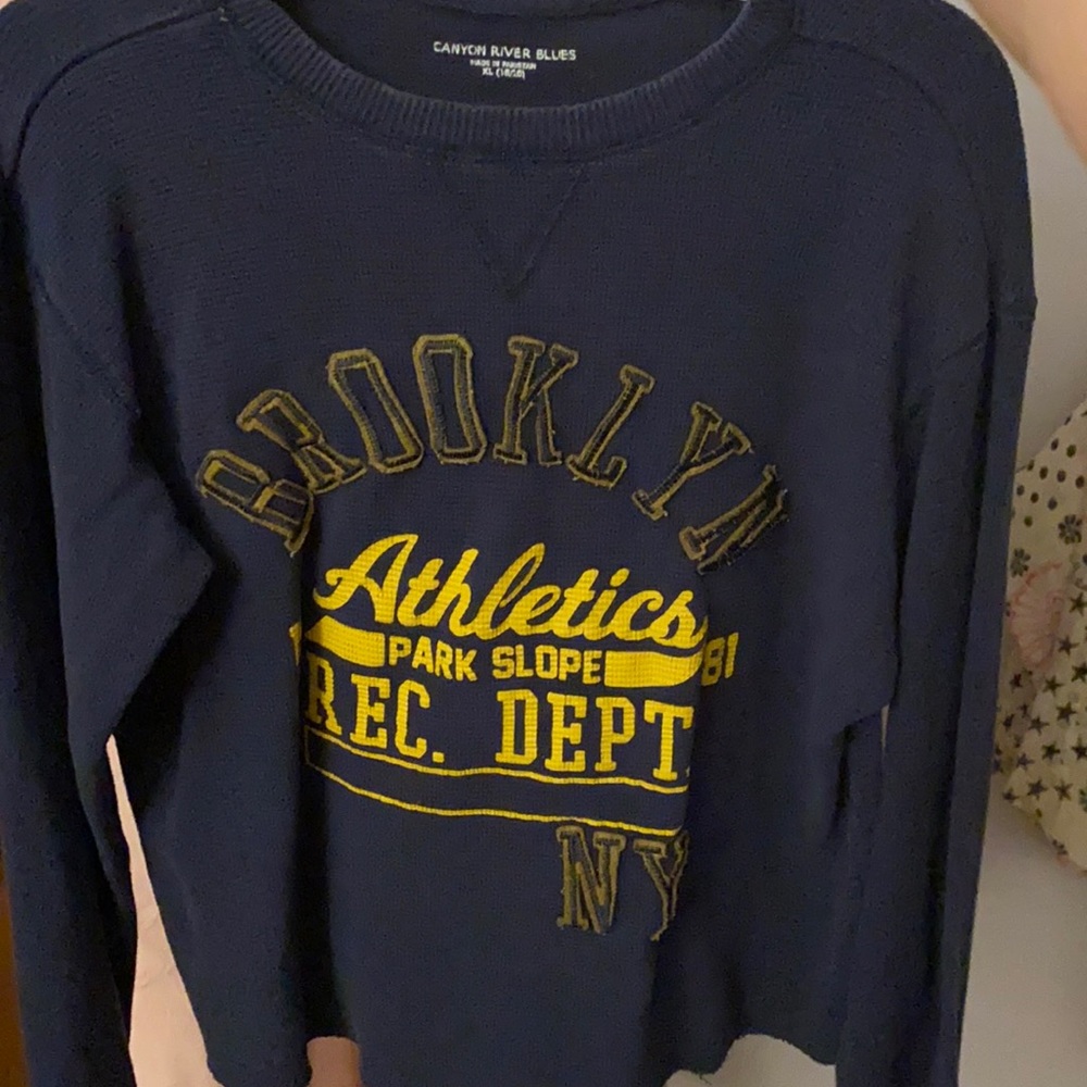 navy blue long sleeve vintage